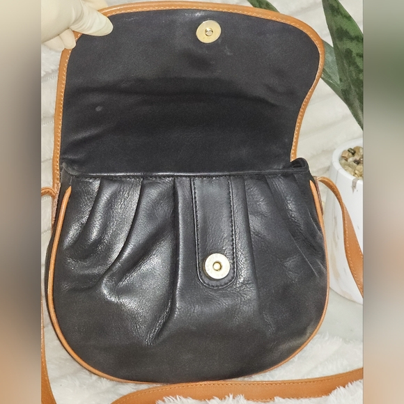 😍BEAUTIFUL 🔥 😍 Authentic Celine Crossbody Bag - Picture 10 of 15